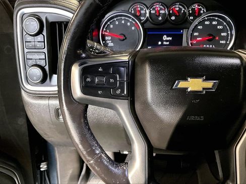 Used 2021 Chevrolet Silverado 1500 LT AWD/4WD image 23
