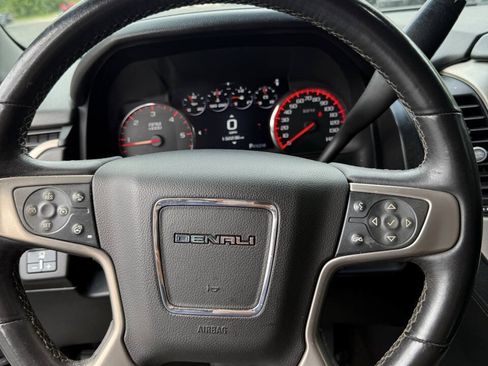 Used 2015 GMC Yukon Denali w/ Open Road Package AWD/4WD image 14