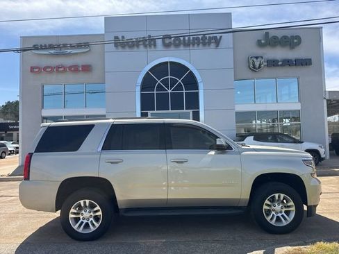 Used 2017 Chevrolet Tahoe LT RWD image 1