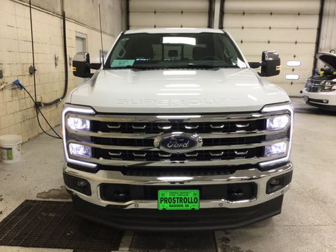 New 2026 Ford F350 Lariat image 3