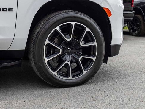 Used 2024 Chevrolet Tahoe RST w/ Luxury Package AWD/4WD image 9