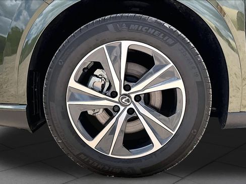 Used 2025 Lexus RX 350 FWD w/ Technology Package image 9