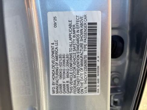 Certified 2025 Honda Accord LX image 22