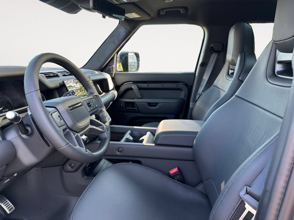New 2026 Land Rover Defender 110 OCTA AWD/4WD image 9