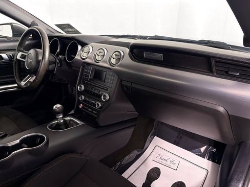 Used 2018 Ford Mustang GT RWD image 31