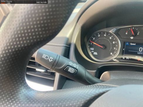 Used 2024 GMC Terrain SLE w/ Driver Convenience Package AWD/4WD image 31
