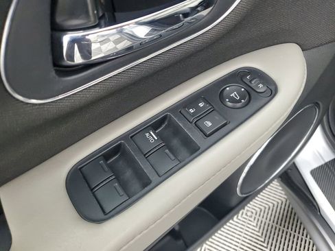 Used 2021 Honda HR-V EX image 29