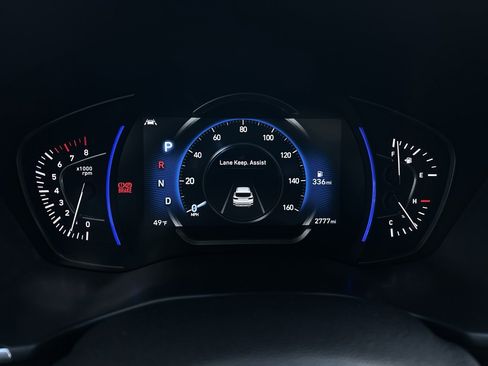 Used 2020 Hyundai Santa Fe Limited w/ Cargo Package image 18