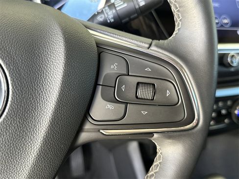 Certified 2023 Buick Encore GX Essence w/ Experience Buick Package image 21