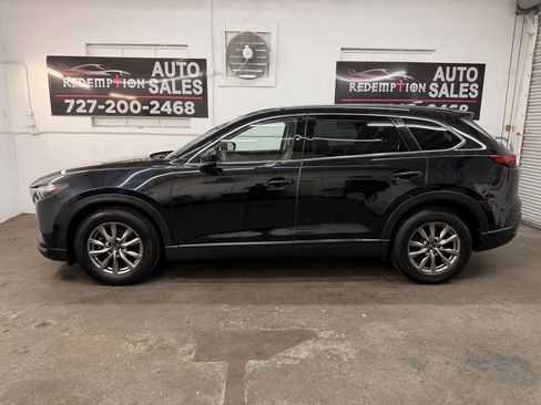 Used 2019 MAZDA CX-9 Touring FWD image 2