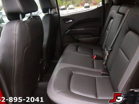 Used 2022 GMC Canyon AT4 AWD/4WD image 18