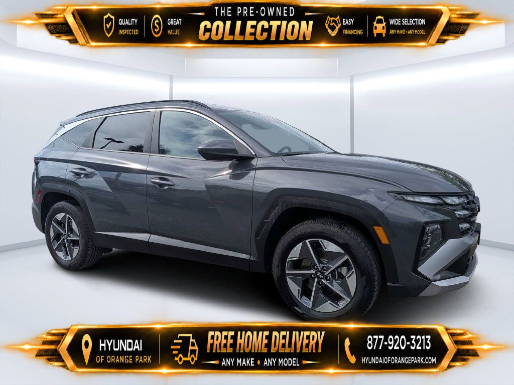 Certified 2025 Hyundai Tucson SEL AWD/4WD image 1