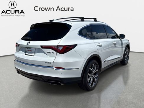 Used 2023 Acura MDX SH-AWD w/ Technology Package image 4