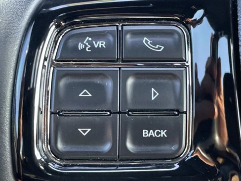 Used 2013 Chrysler 300 S image 22