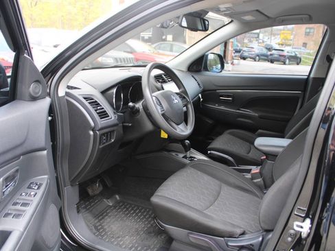 Used 2024 Mitsubishi Outlander Sport AWD image 22