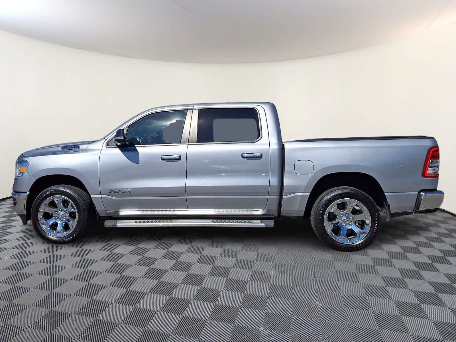 Used 2019 RAM 1500 Big Horn AWD/4WD image 8