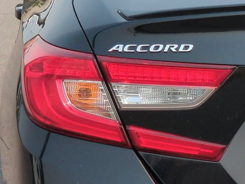 Used 2018 Honda Accord Sport image 48