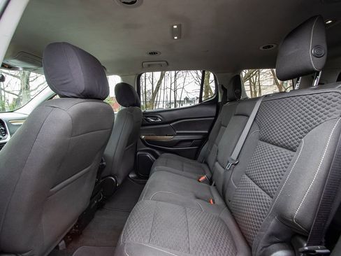 Used 2018 GMC Acadia SLE w/ Driver Alert Package I image 26