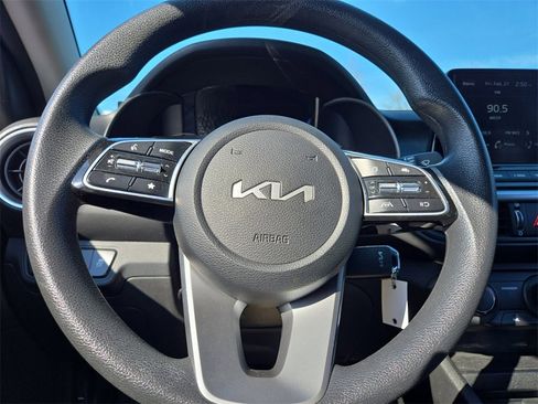 Certified 2023 Kia Forte LXS image 15