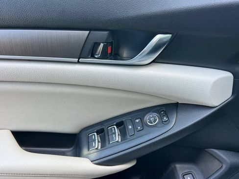 Used 2020 Honda Accord LX image 13