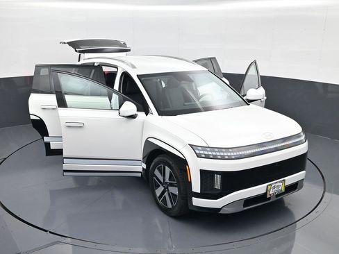 New 2026 Hyundai Ioniq 9 SEL image 29