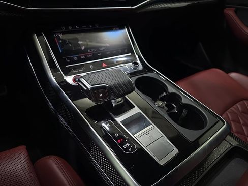 Used 2023 Audi SQ7 Prestige w/ Sport Package AWD/4WD image 26