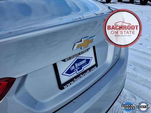 Used 2018 Chevrolet Malibu LT image 30