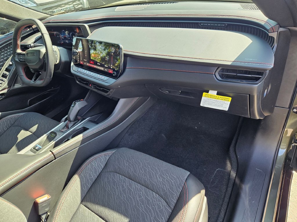 New 2026 Dodge Charger R/T w/ Driver Convenience Group AWD/4WD image 17