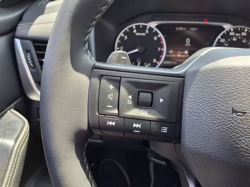 Used 2026 Nissan Rogue SV w/ Cold Weather Package FWD image 13