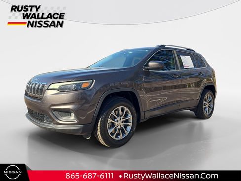 Used 2019 Jeep Cherokee Latitude Plus image 1