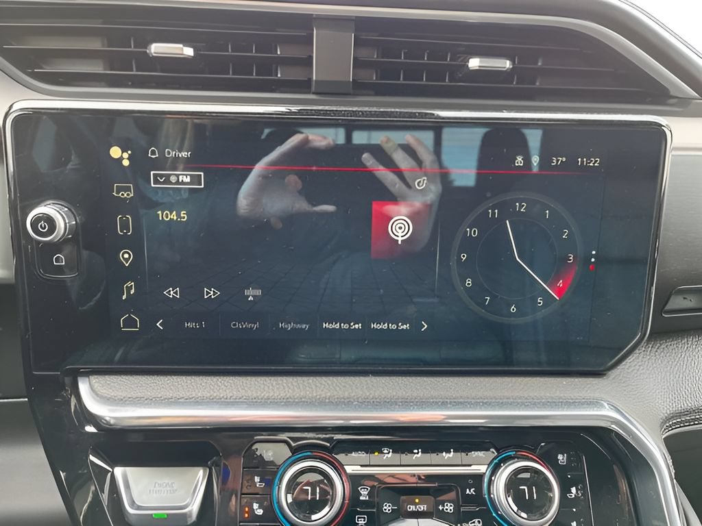 Used 2024 GMC Sierra 1500 Denali AWD/4WD image 19