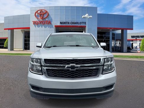 Used 2018 Chevrolet Suburban LT AWD/4WD image 2
