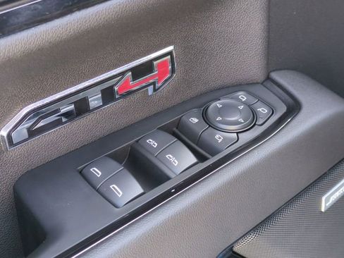 Used 2022 GMC Sierra 1500 AT4 w/ AT4 Premium Package AWD/4WD image 13