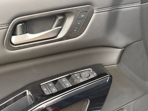 New 2026 Nissan Pathfinder Platinum image 19