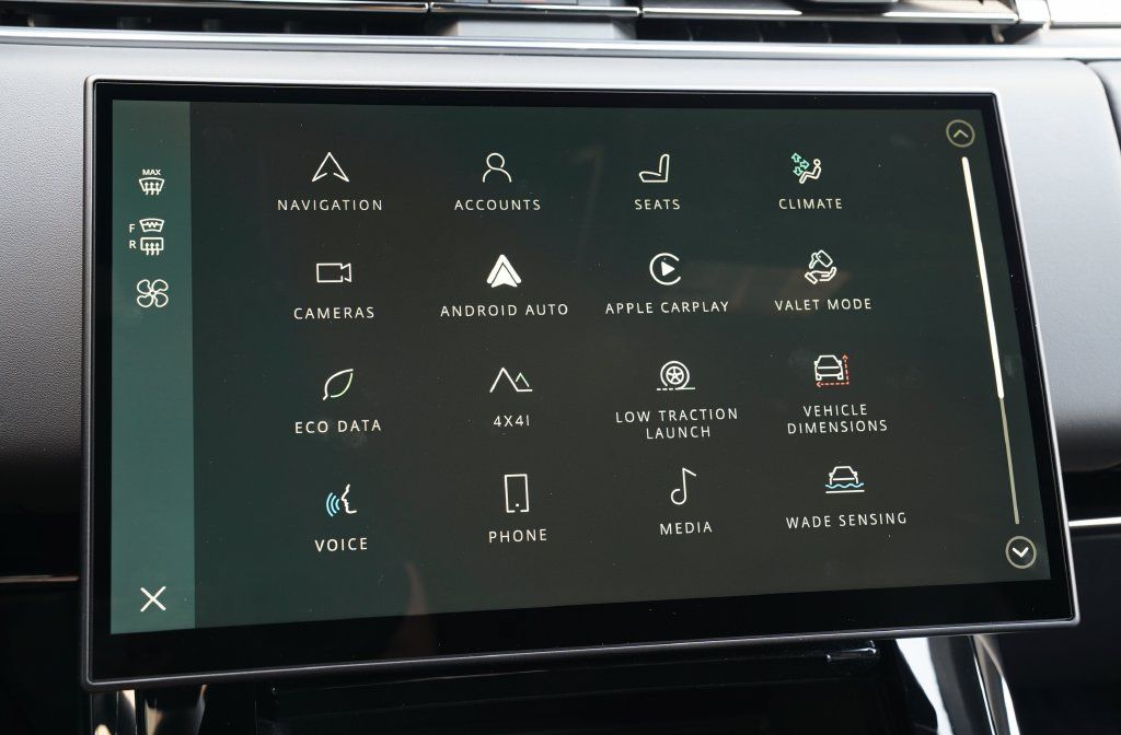 New 2026 Land Rover Range Rover Sport SE AWD/4WD image 19