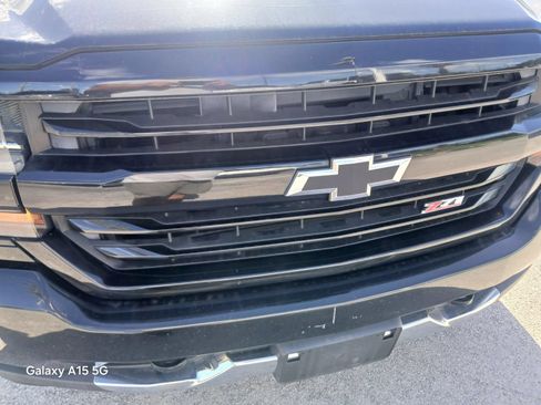 Used 2018 Chevrolet Silverado 1500 LT w/ All Star Edition AWD/4WD image 20