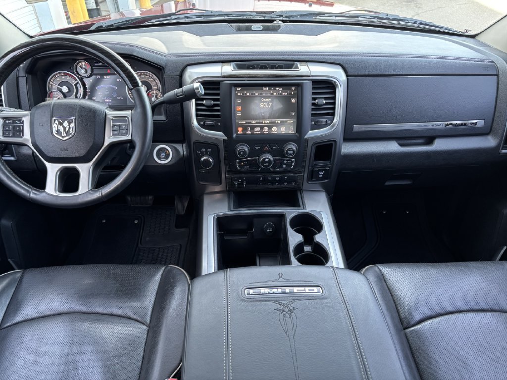 Used 2015 RAM 3500 Laramie Longhorn AWD/4WD image 21
