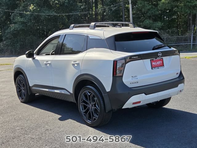 Certified 2026 Nissan Kicks SR FWD image 3
