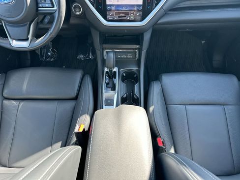 Certified 2023 Subaru Ascent Limited w/ Technology Package image 32