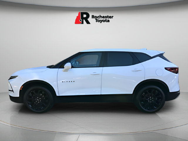 Used 2023 Chevrolet Blazer LT w/ LPO, Black Sport Package AWD/4WD image 4