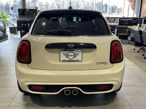 Used 2021 MINI Cooper S image 5