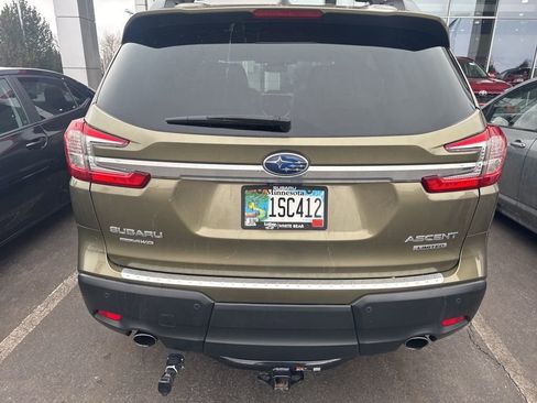 Used 2023 Subaru Ascent Limited image 2