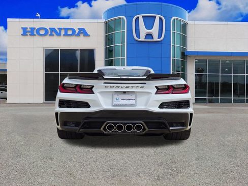 Used 2024 Chevrolet Corvette Z06 w/ Battery Protection Package RWD image 4
