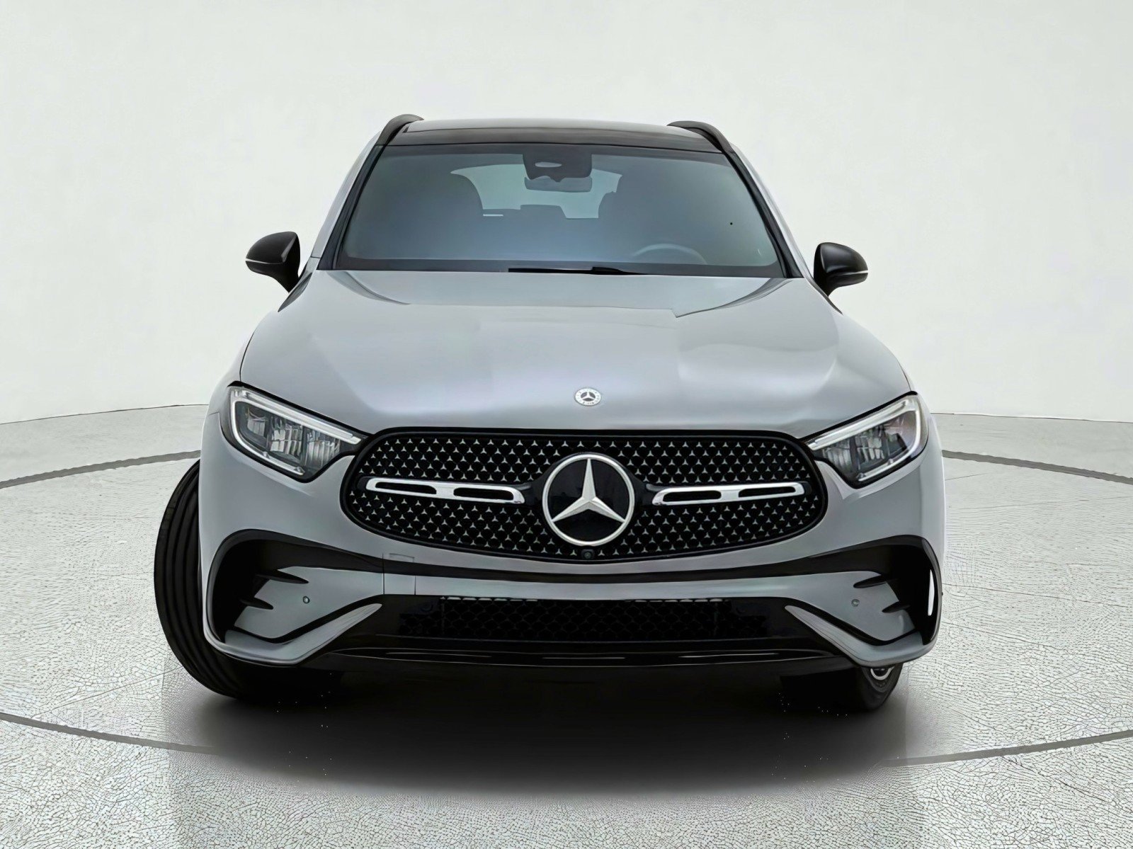 Certified 2026 Mercedes-Benz GLC 300 image 3