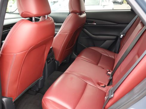 Used 2025 MAZDA CX-30 AWD 2.5 S w/ Preferred Package image 16