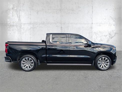 Certified 2021 Chevrolet Silverado 1500 High Country w/ Technology Package image 3