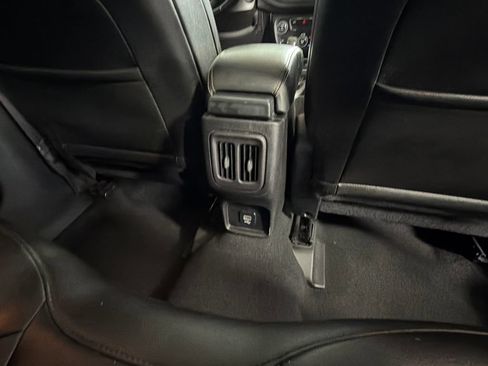 Used 2020 Jeep Compass Latitude FWD image 31