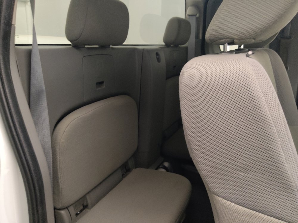 Used 2019 Nissan Frontier S RWD image 19