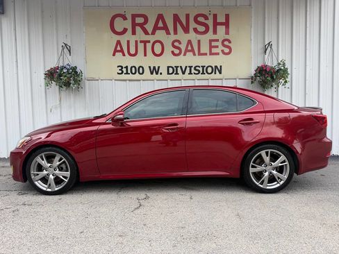Used 2010 Lexus IS 250 image 2