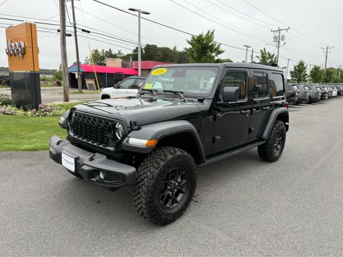 Used 2026 Jeep Wrangler Unlimited Sport AWD/4WD image 8